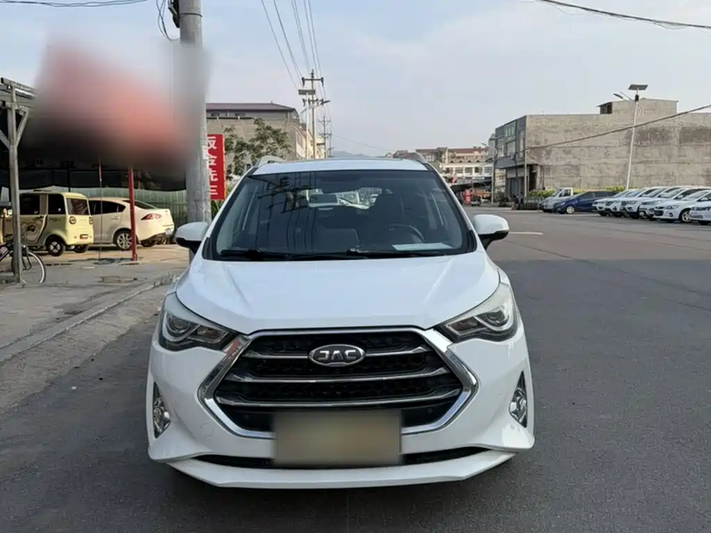 JAC Motors Refine S3 2017 2017 1.5L Manual Luxury Smart