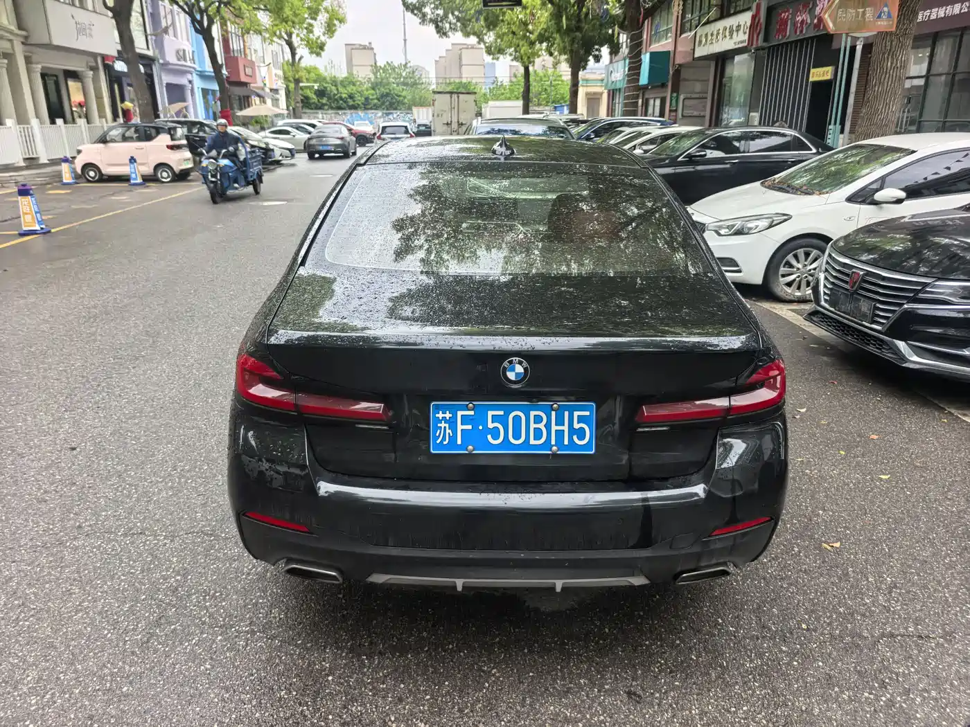 BMW 5 Series 2022 Model Second Facelift 525Li Luxury Package фото 5