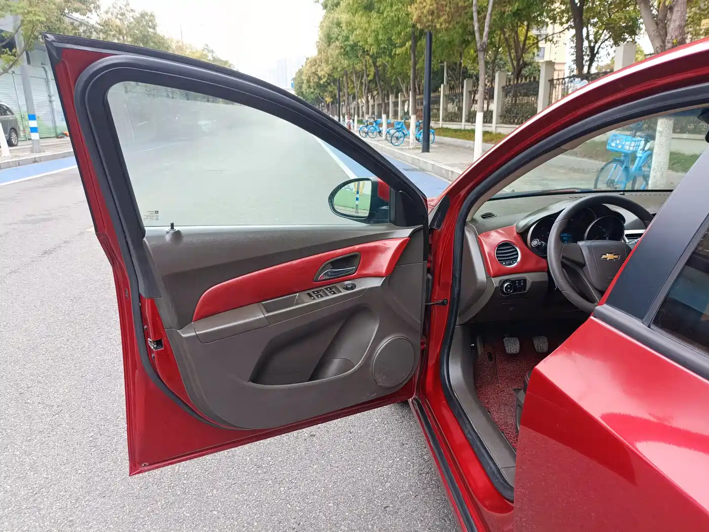 Chevrolet Cruze 2015 1.5L Classic SE MT фото 16