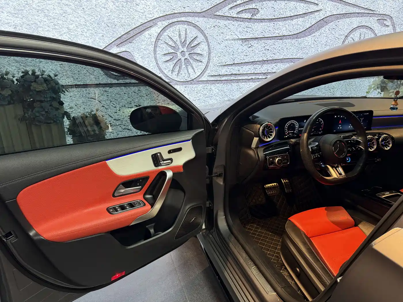 Mercedes-Benz A-Class AMG (Import) 2024 AMG A 35 4MATIC фото 11