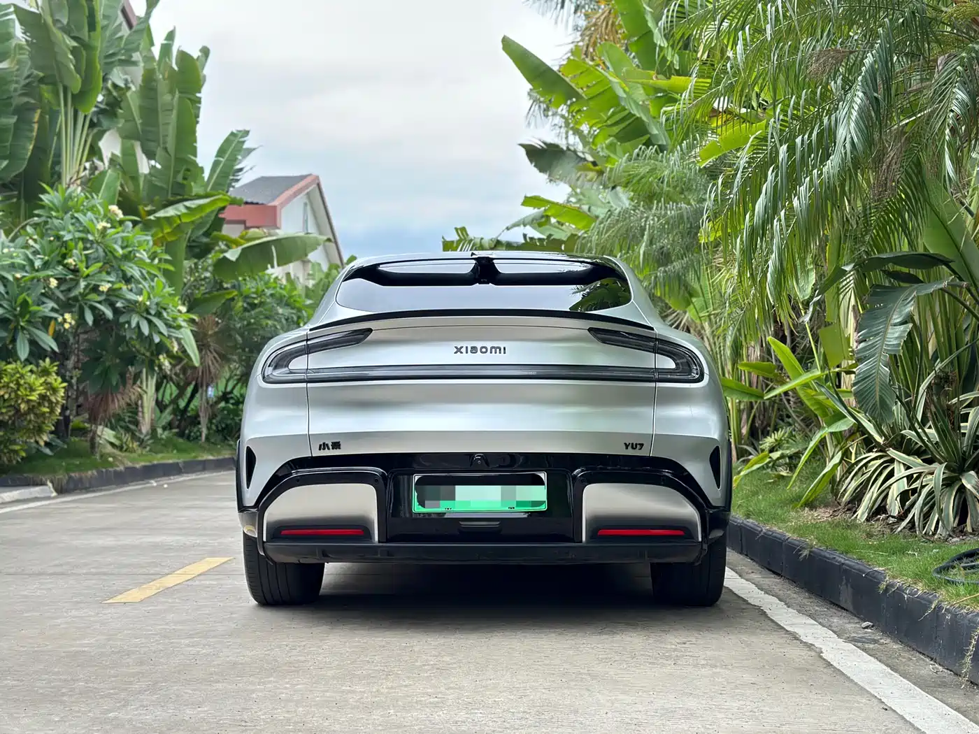 Xiaomi Auto Xiaomi YU7 2025 Extended Range AWD Pro фото 4