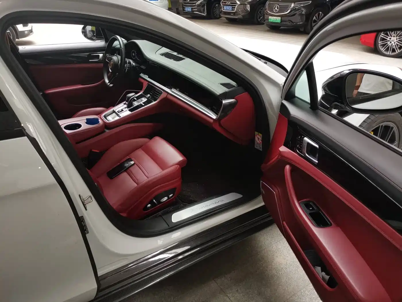 Porsche Panamera 2021 Panamera 4 Executive Long Wheelbase 2.9T фото 7