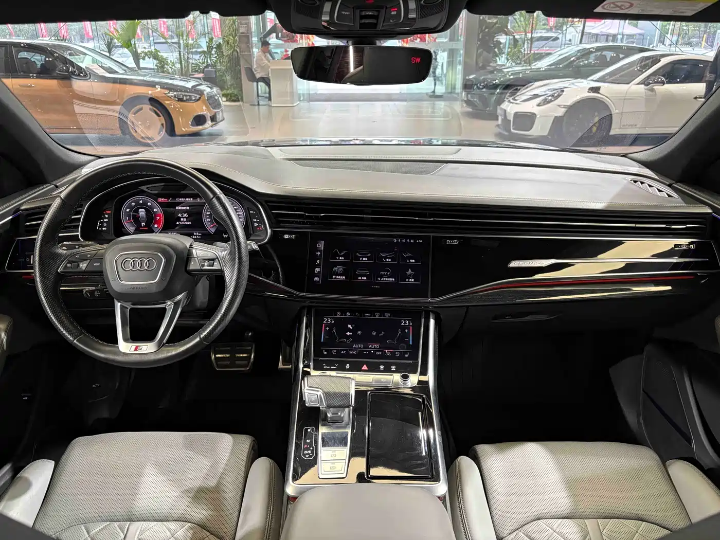 Audi Q8 2021 Model 55 TFSI Exclusive Dynamic фото 19