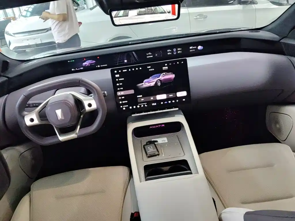 Avatr 12 2024 2023 Model 700 Triple Laser RWD Luxury Edition