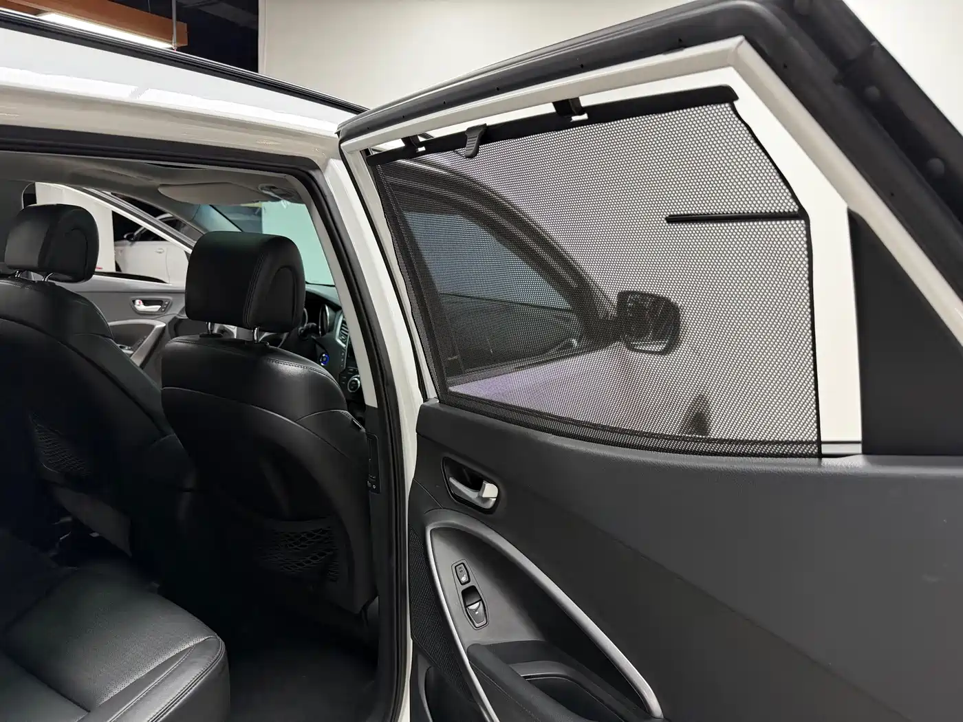 Hyundai Santa Fe 2013 2013 Facelift 2.4L Automatic 4WD Premium