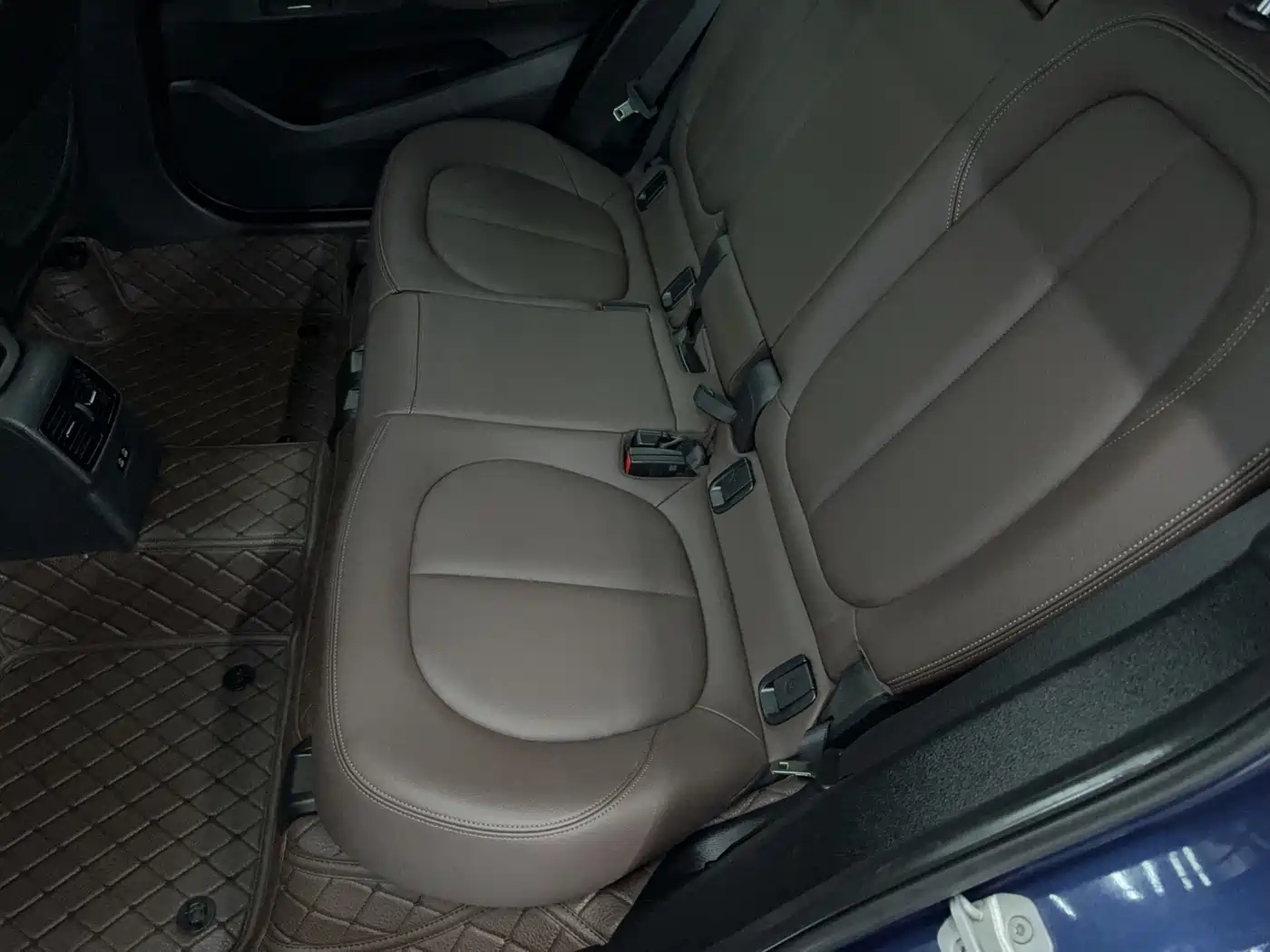 BMW X1 2021 sDrive25Li Leading фото 9