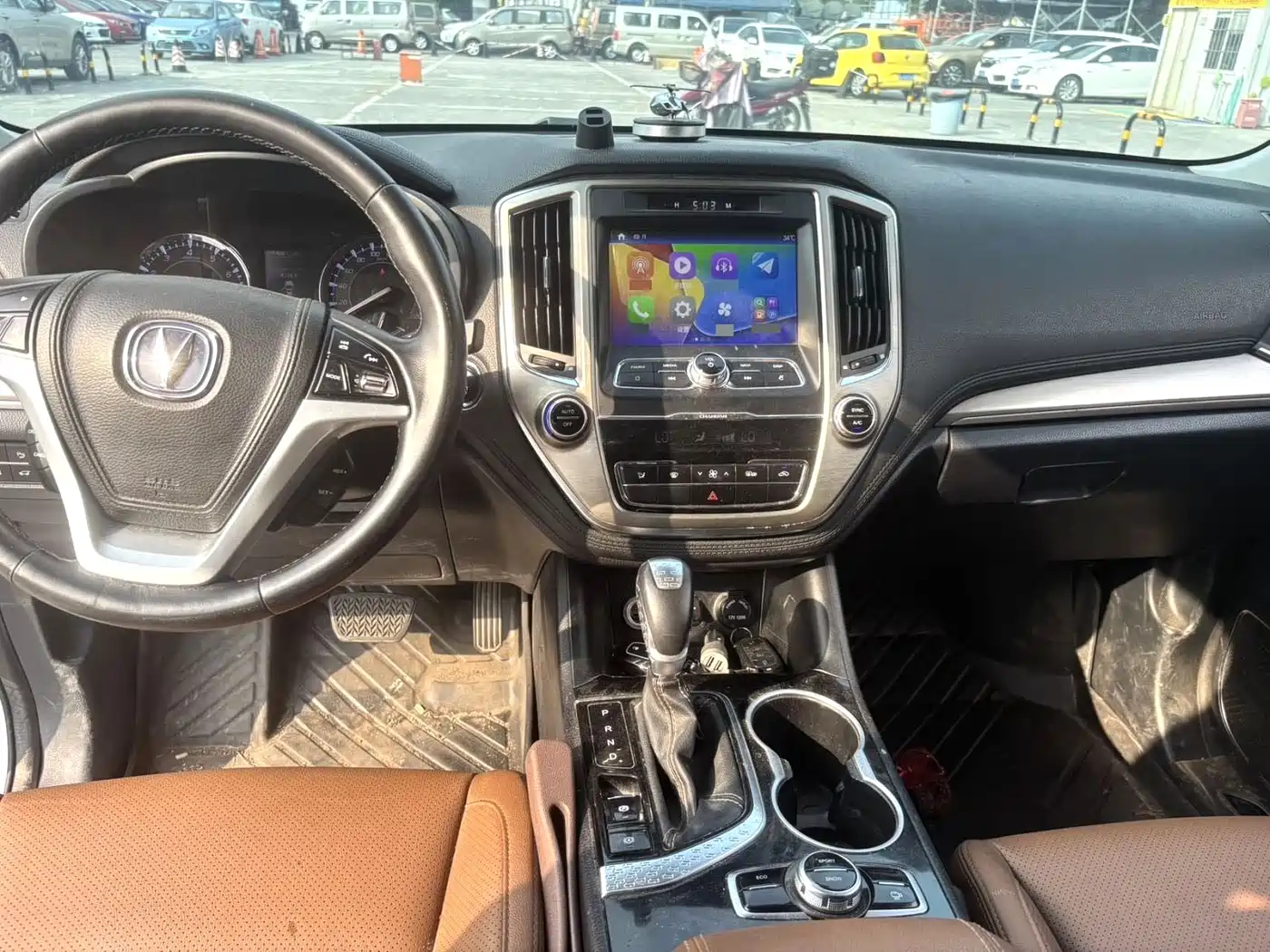 Changan CS95 2017 2017 2.0T FWD Zhitu Edition