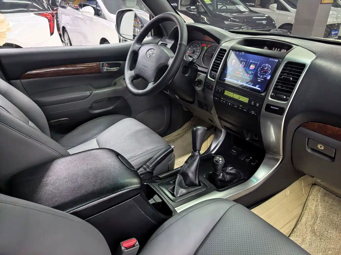 Toyota Prado 2010 2005 Model 4.0L Automatic GX Luxury Edition