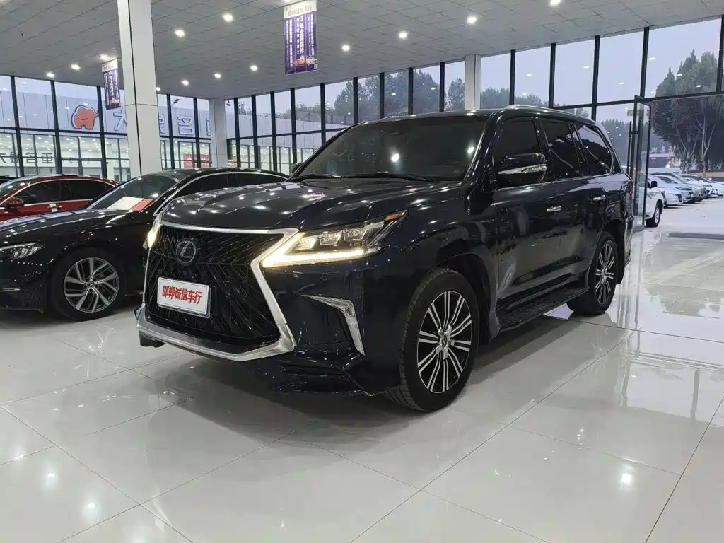 Photo 1 - Lexus LX