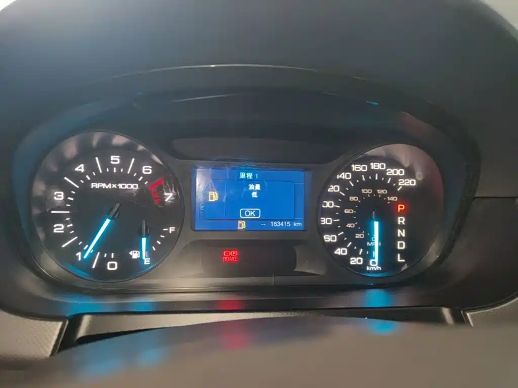 Ford Edge (Import) 2015 2012 2.0T Elite Sunroof Edition