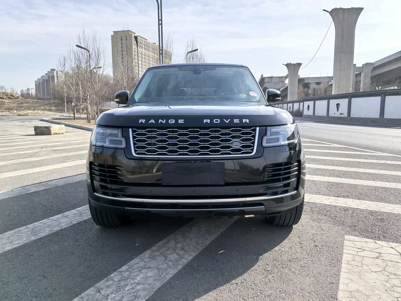 Land Rover Range Rover 2021 3.0 L6 Heritage Edition фото 2