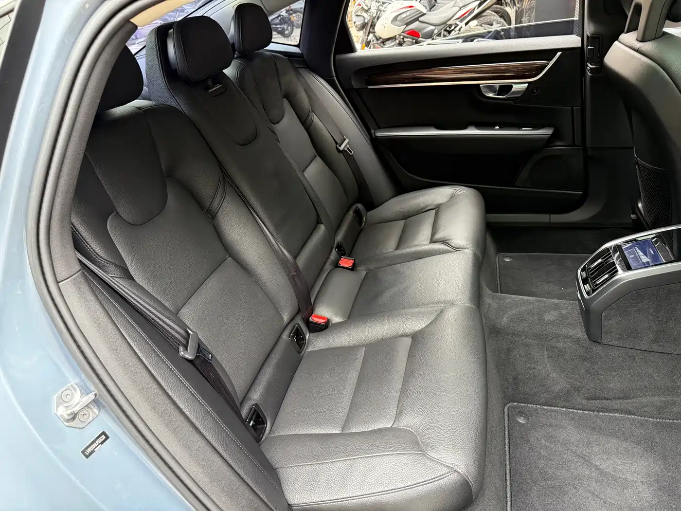 Фото 25 - Volvo S90