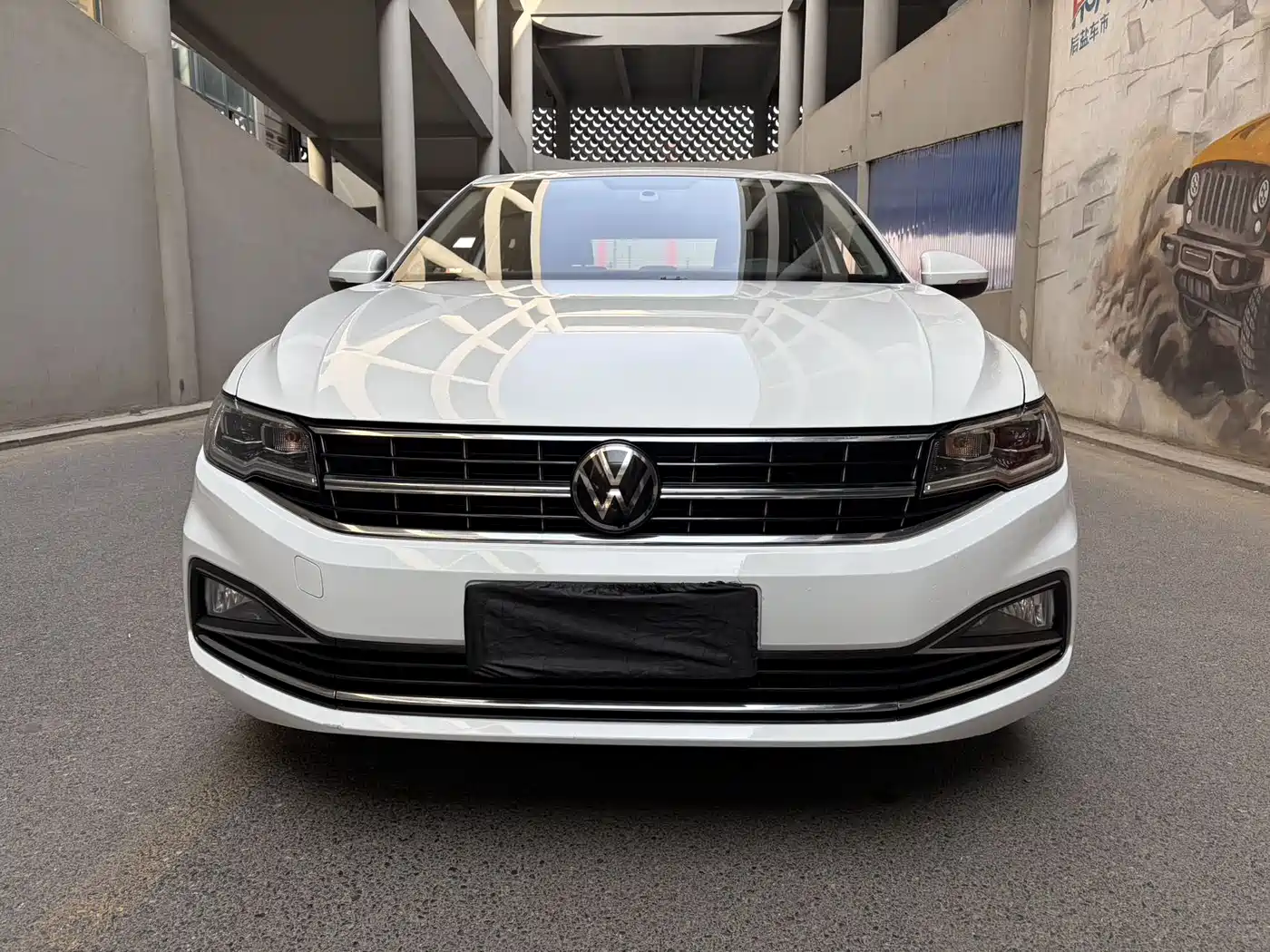 VOLKSWAGEN BORA