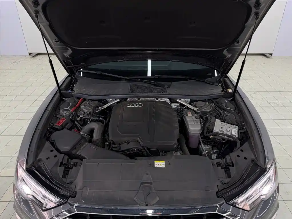 Audi A6L 2024 45 TFSI Premium Dynamic фото 17