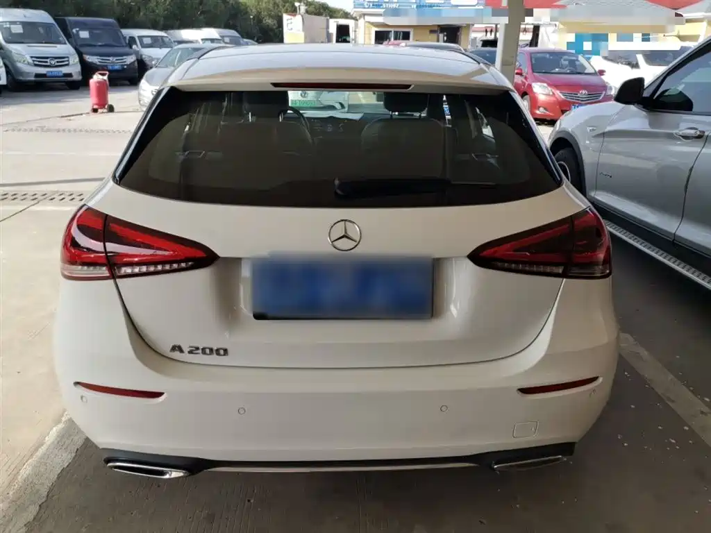 Mercedes-Benz A-Class (Import) 2019 A 200 Dynamic Version фото 22