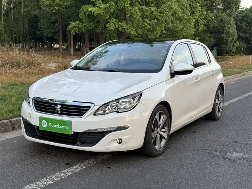 Peugeot 308S 2015 1.6T Auto Dynamic Edition фото 2