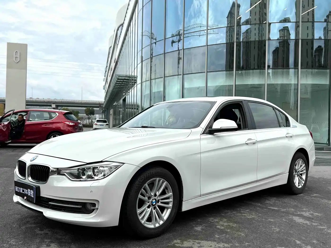 BMW 3 Series 2013 320Li Fashion Model