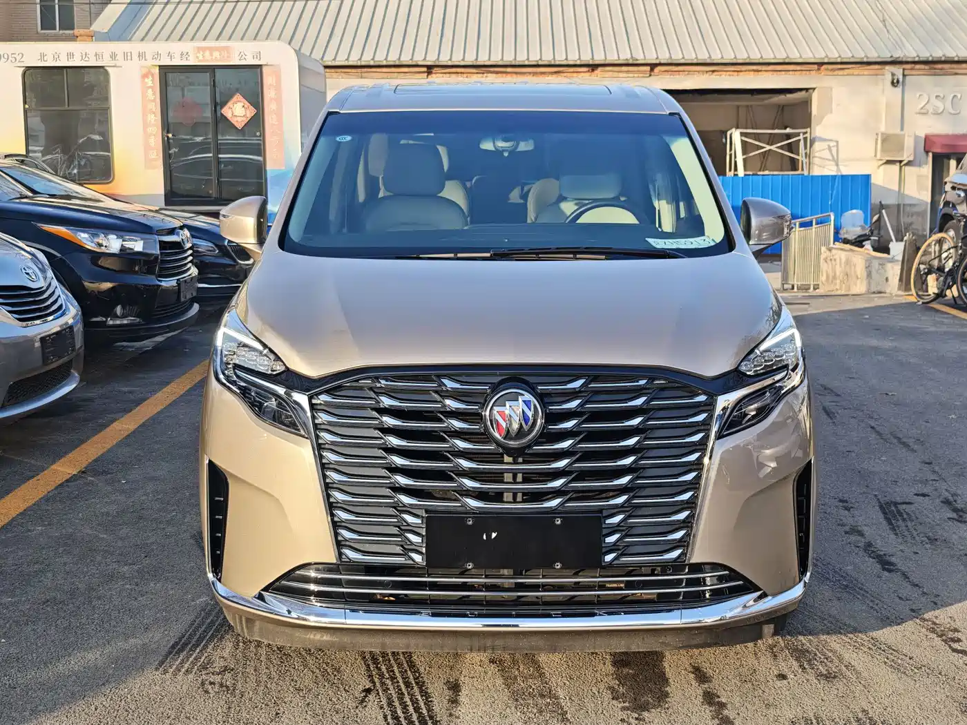 Buick GL8 2023 ES Landmaster Comfort фото 2