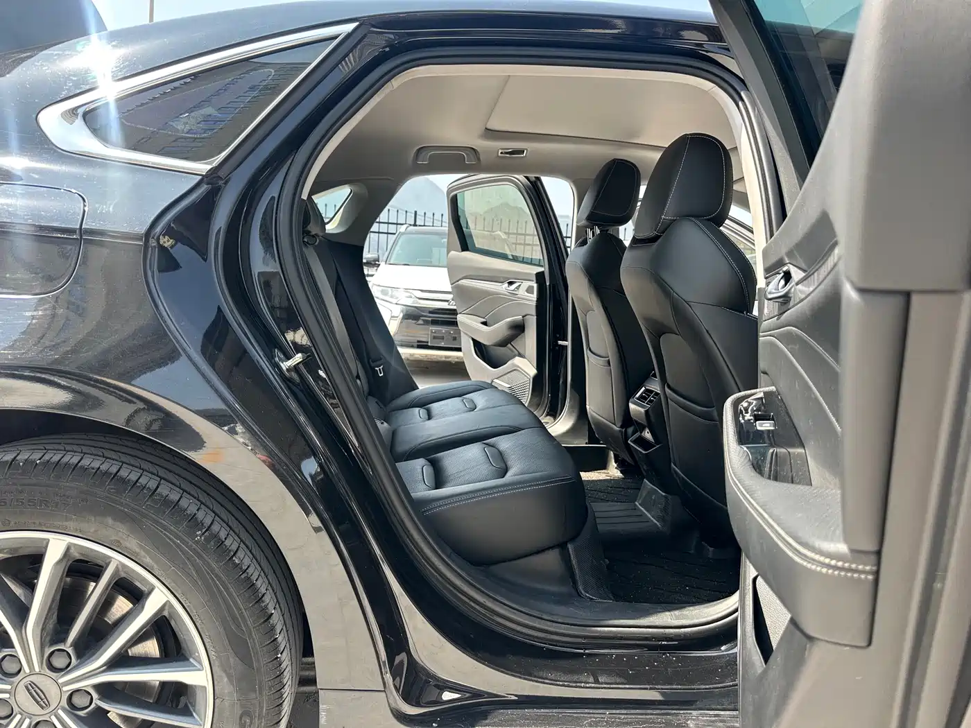 GEELY AUTOMOBILE XINGRUI