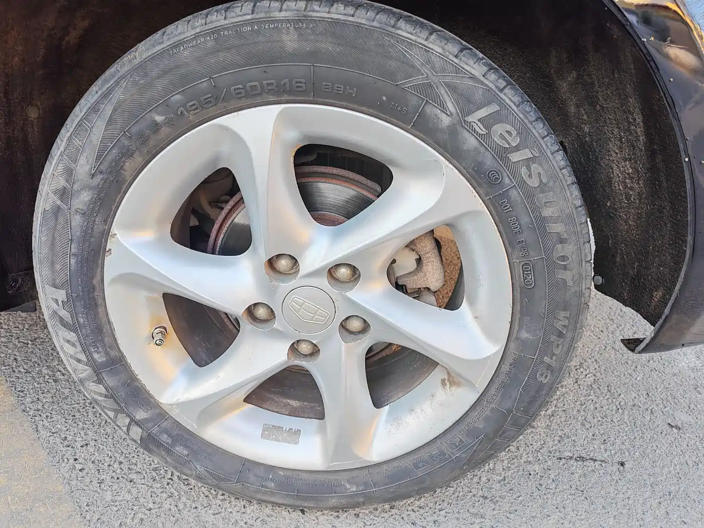 Geely Classic Emgrand 2011 2010 Sedan 1.8L CVT Sunroof Model