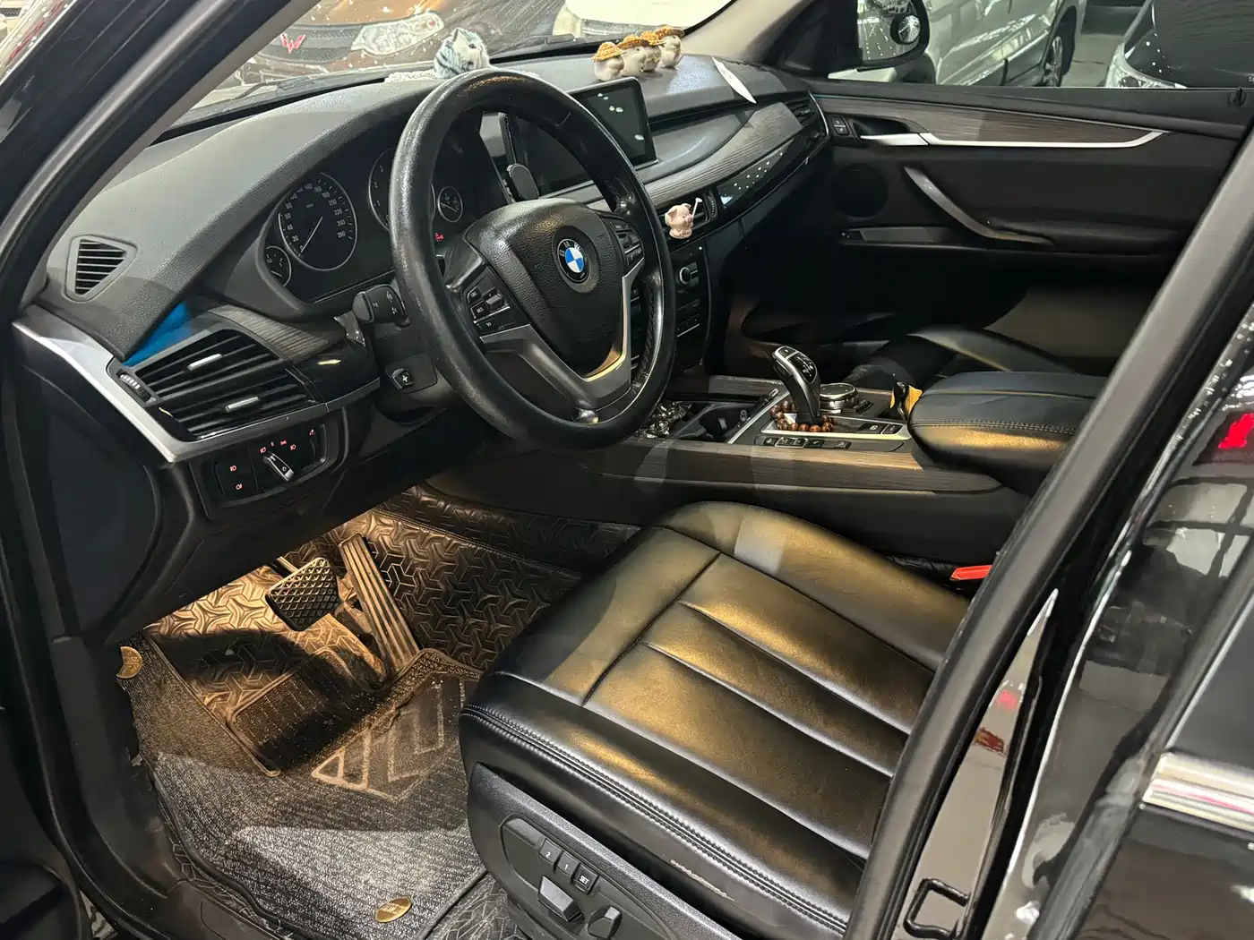 BMW X5 (Import) 2017 xDrive35i Elegance фото 5