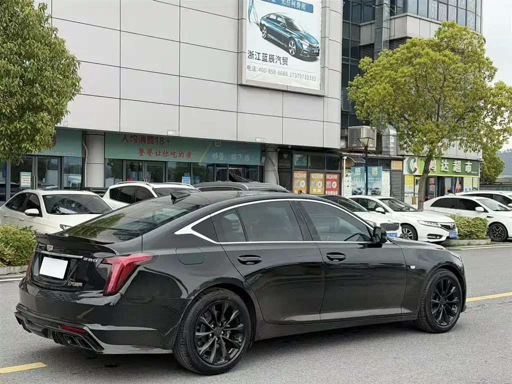 CADILLAC CT5