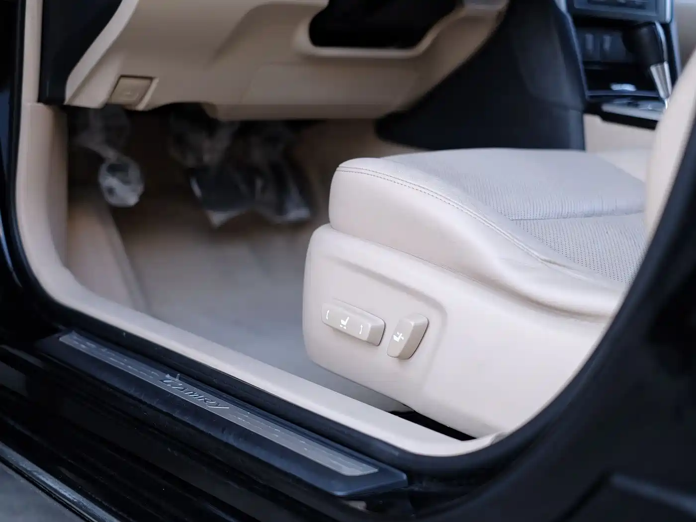Toyota Camry 2012 ZunRui 2.5HG Luxury Edition фото 22