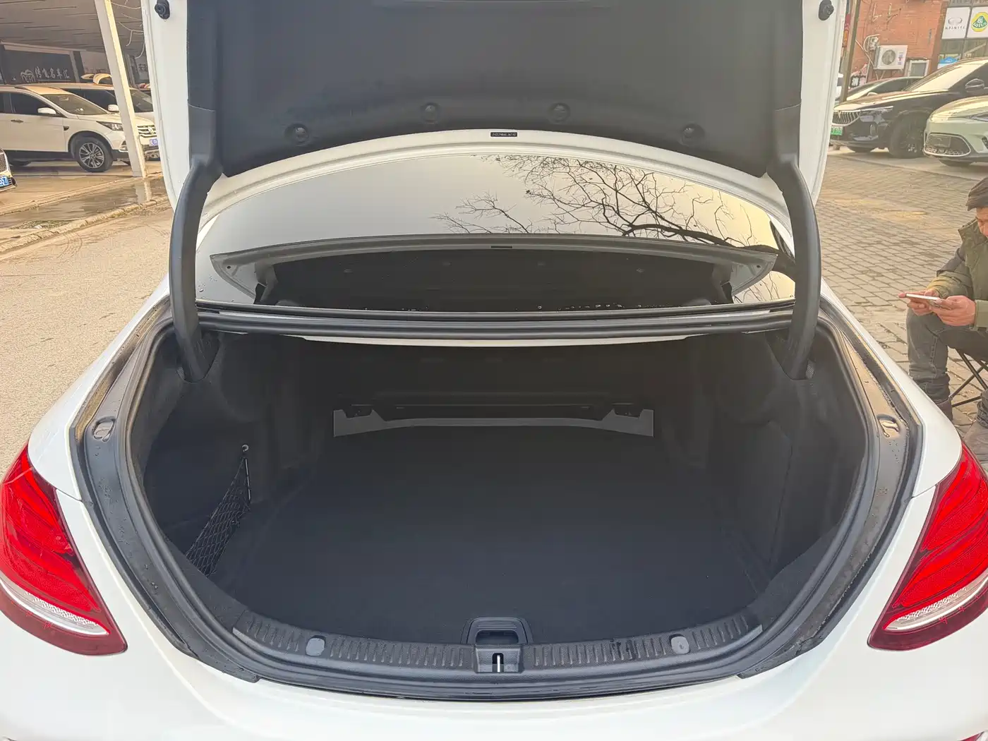 Mercedes-Benz E-Class 2019 E 260 L фото 7