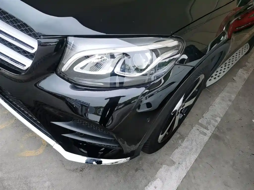 Mercedes-Benz GLC 2018 Facelift GLC 260 4MATIC Luxury фото 24