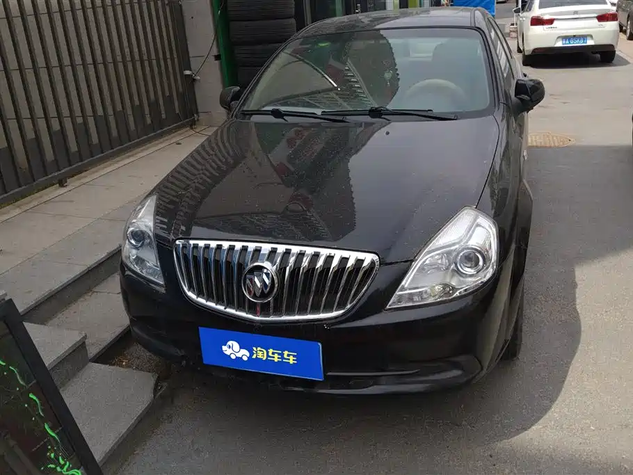 Buick Excelle 2015 1.5L Manual Classic фото 2