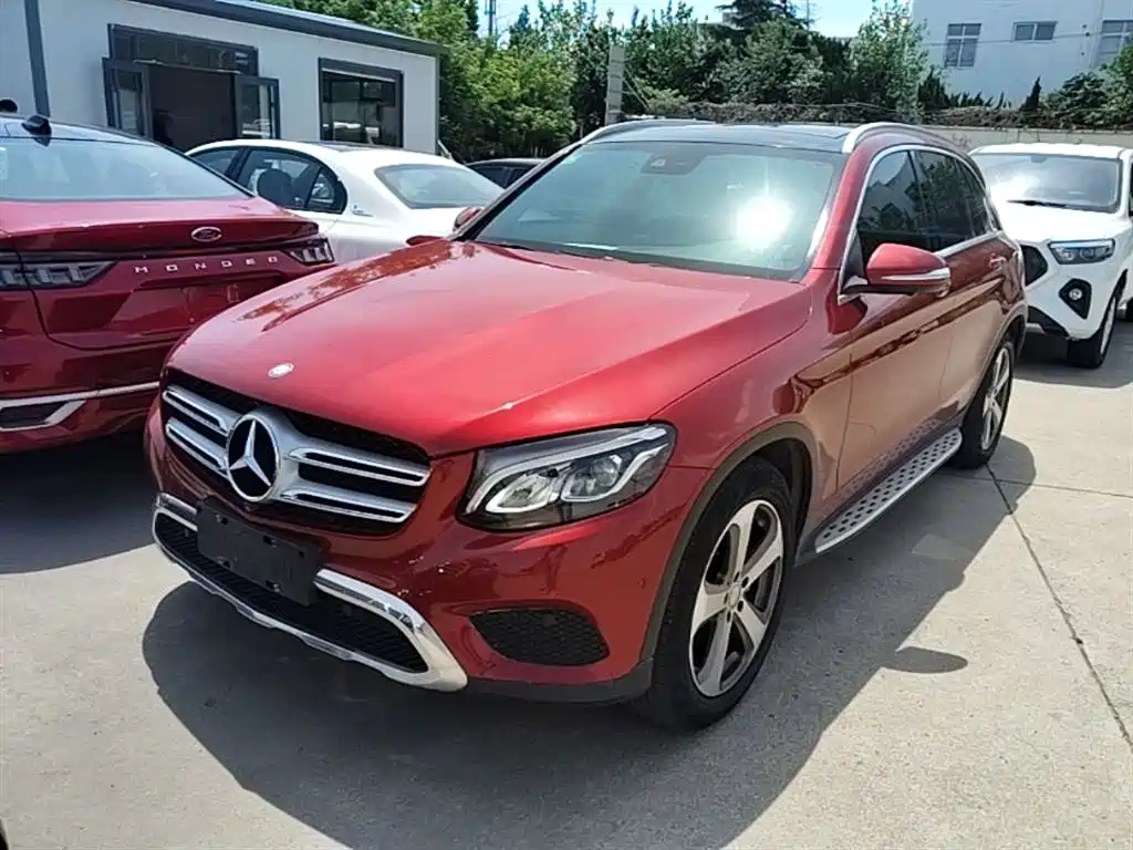Mercedes-Benz GLC 2016 GLC 260 4MATIC Luxury фото 2