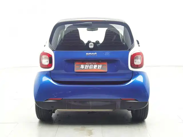 smart fortwo 2018 1.0L 52kW Hardtop Passion Edition China V — фото 4