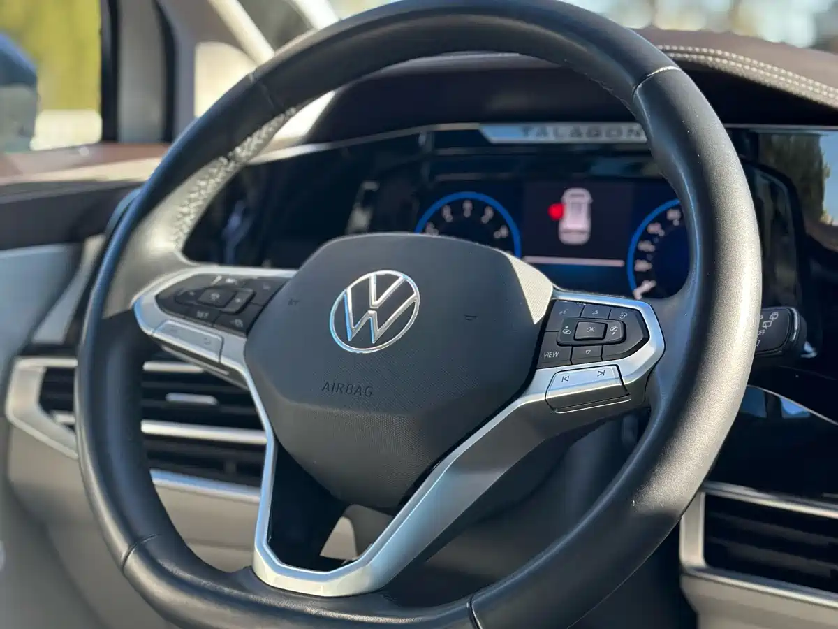Volkswagen Talagon 2022 530TSI 4WD Flagship Victory Pro Edition 6-seater фото 8