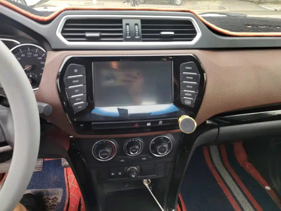 Great Wall Fengjun 6 2019 2017 2.4L Petrol 2WD Elite 4G69