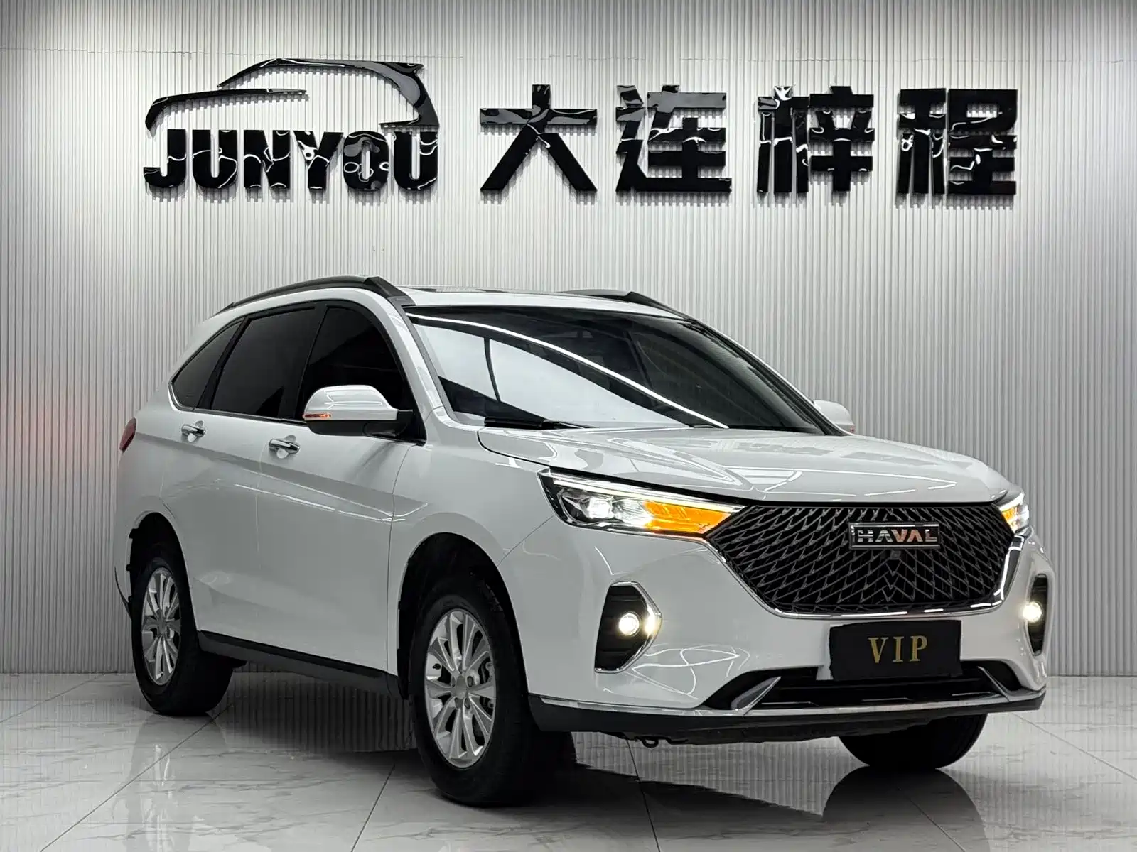 Фото 3 - Haval M6
