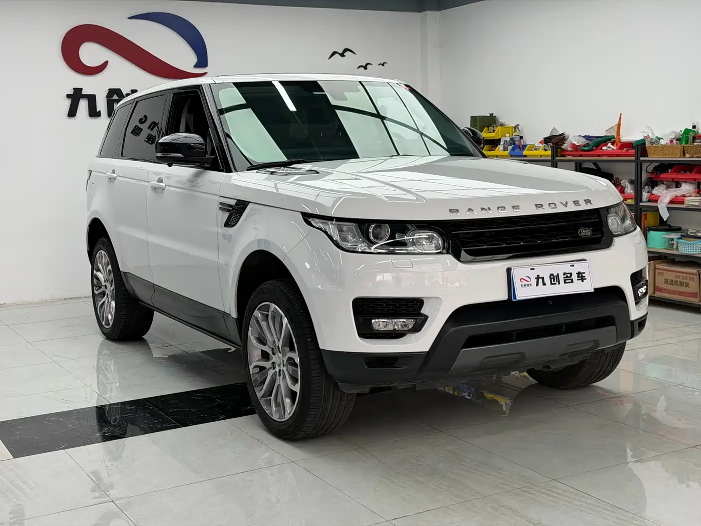 Land Rover Range Rover Sport 2016 Model 3.0 SC V6 HSE DYNAMIC фото 12