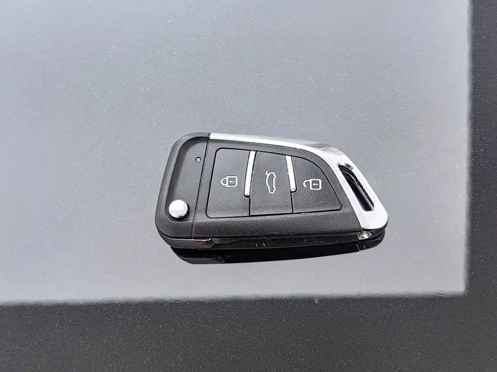 Photo 19 - Mazda 3
