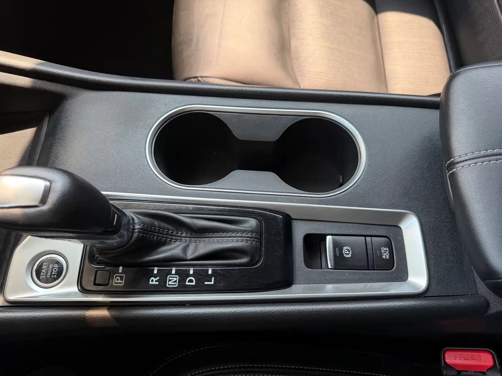Фото 7 - Nissan Teana