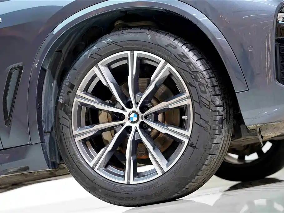 BMW X5 (Import) 2021 xDrive30i M Sport Package фото 9