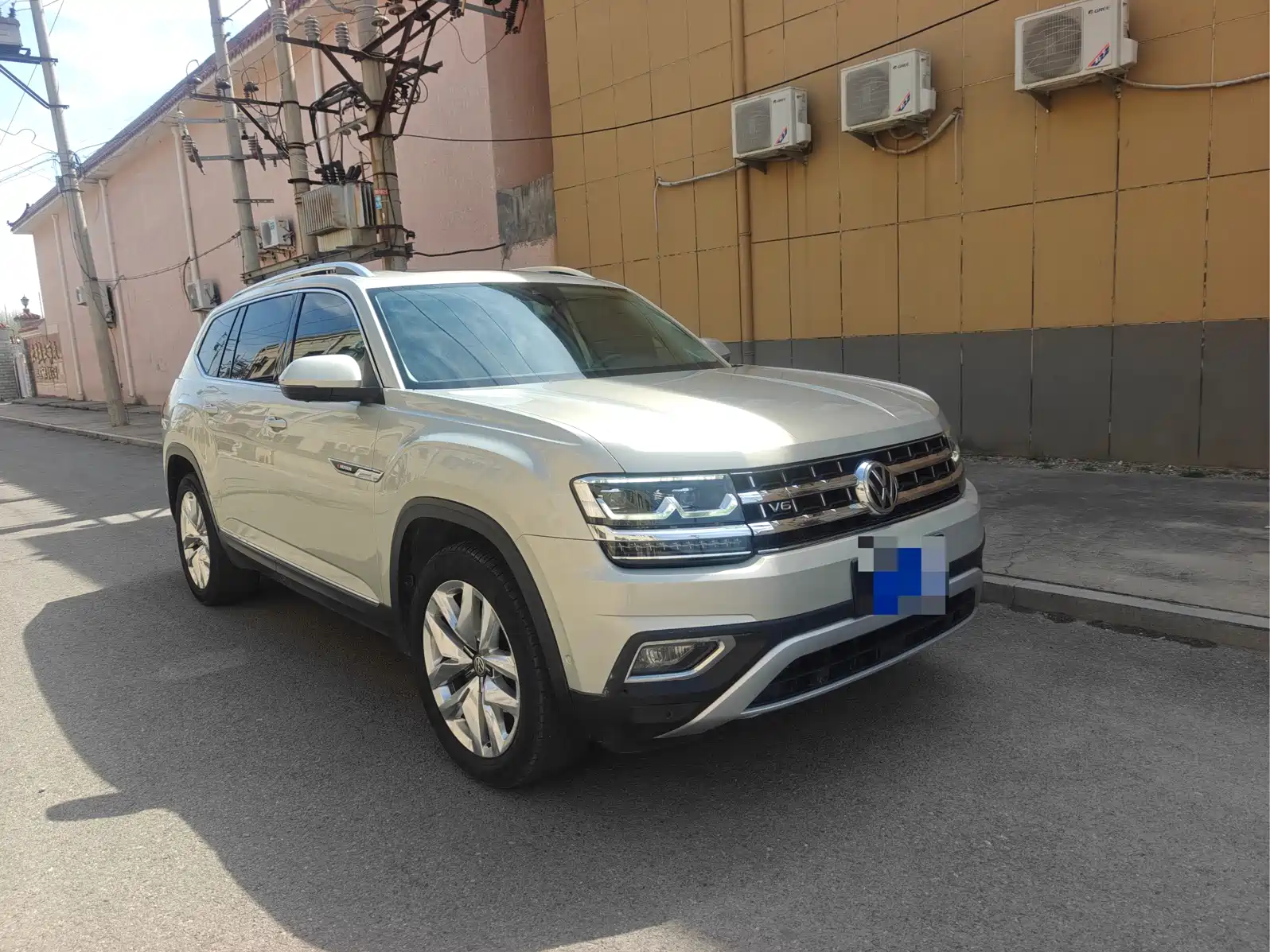 Photo 3 - Volkswagen Teramont