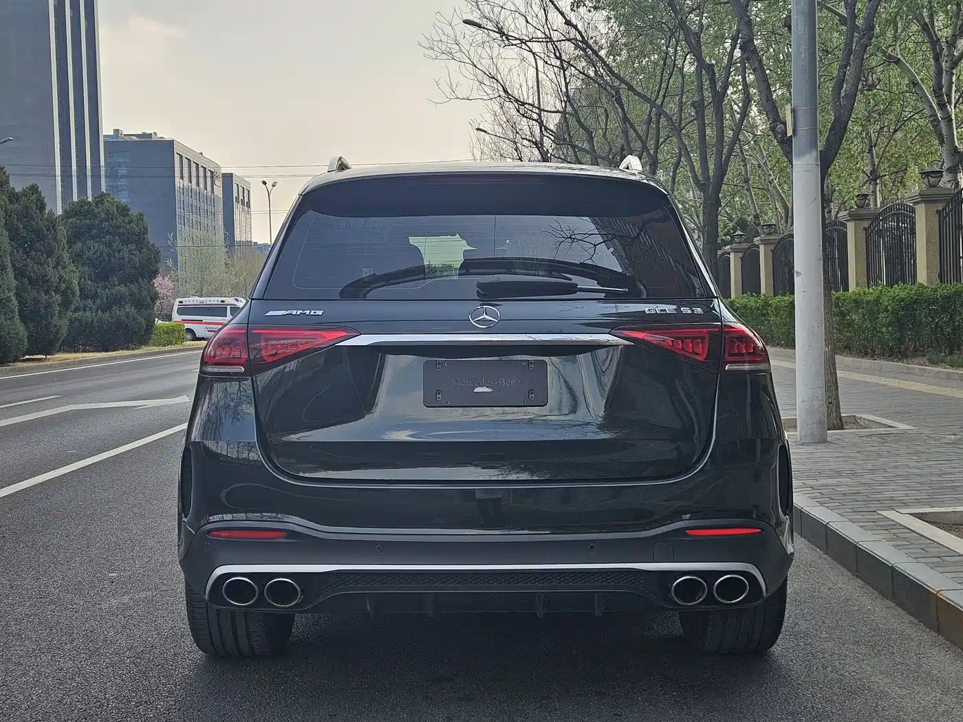 MERCEDES-BENZ GLE AMG