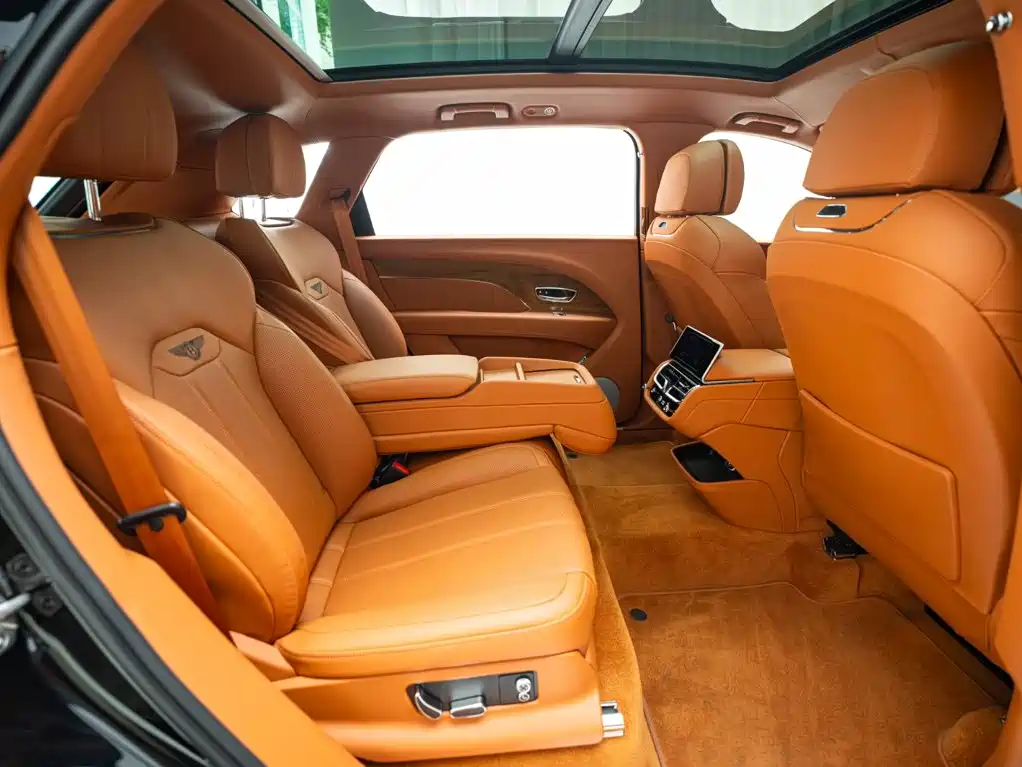 Bentley Bentayga 2025 2024 4.0T V8 Long Wheelbase