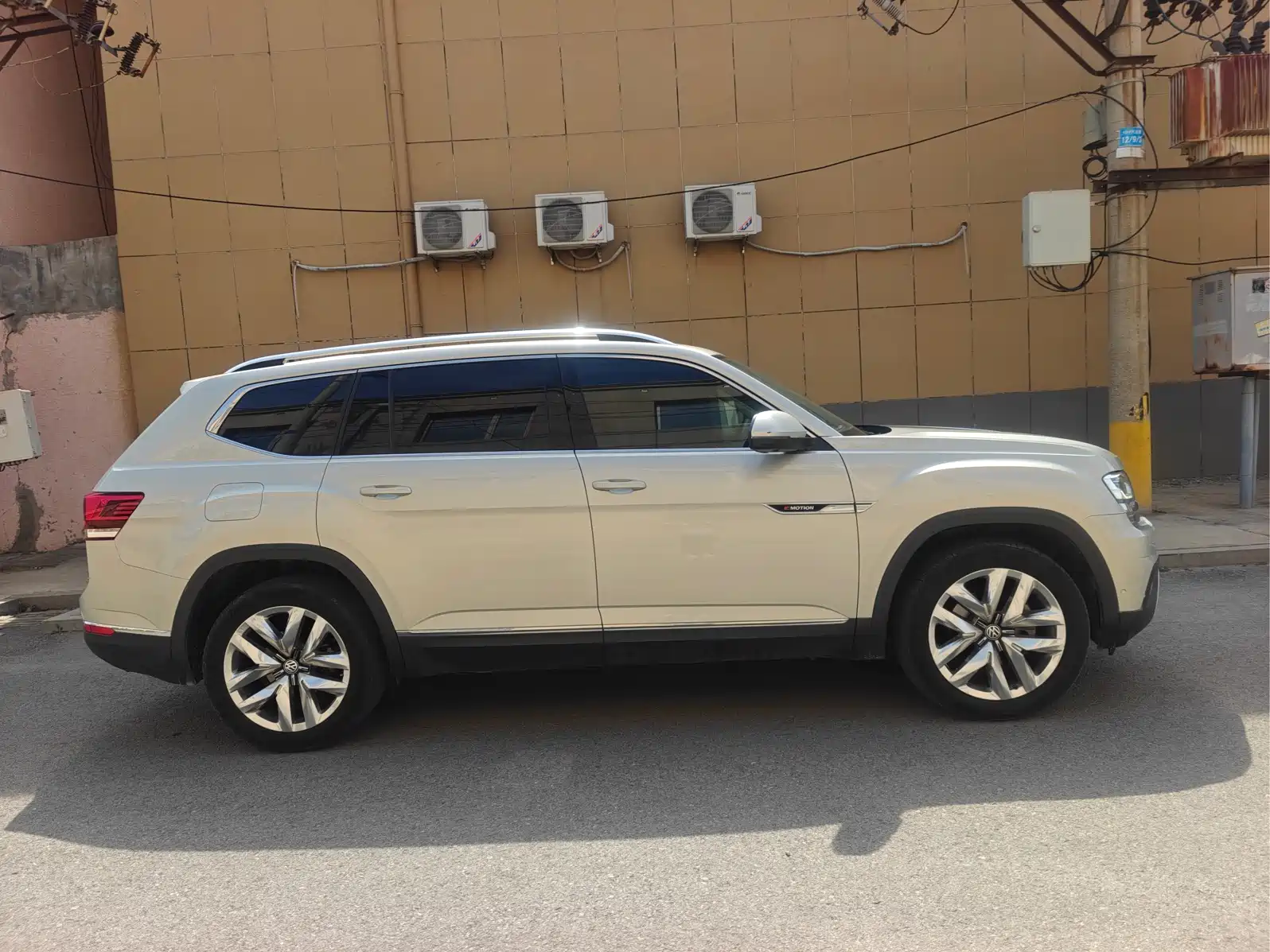 Photo 7 - Volkswagen Teramont