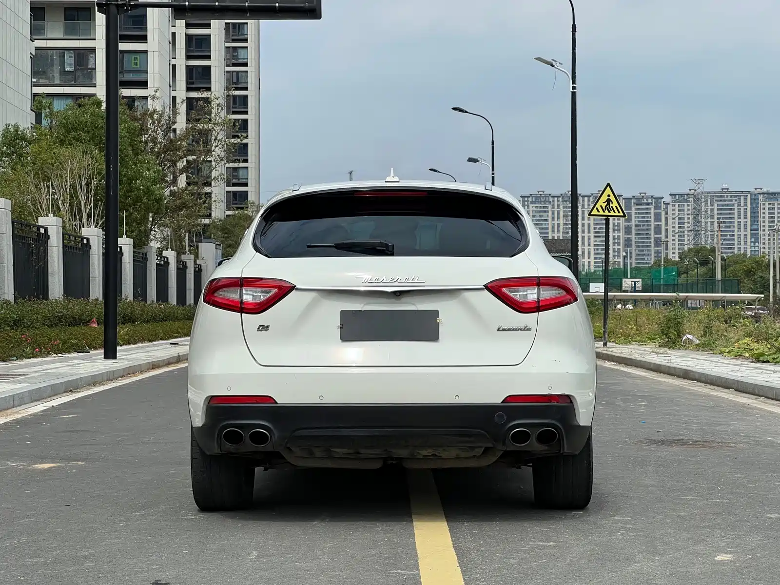 Фото 6 - Maserati Levante