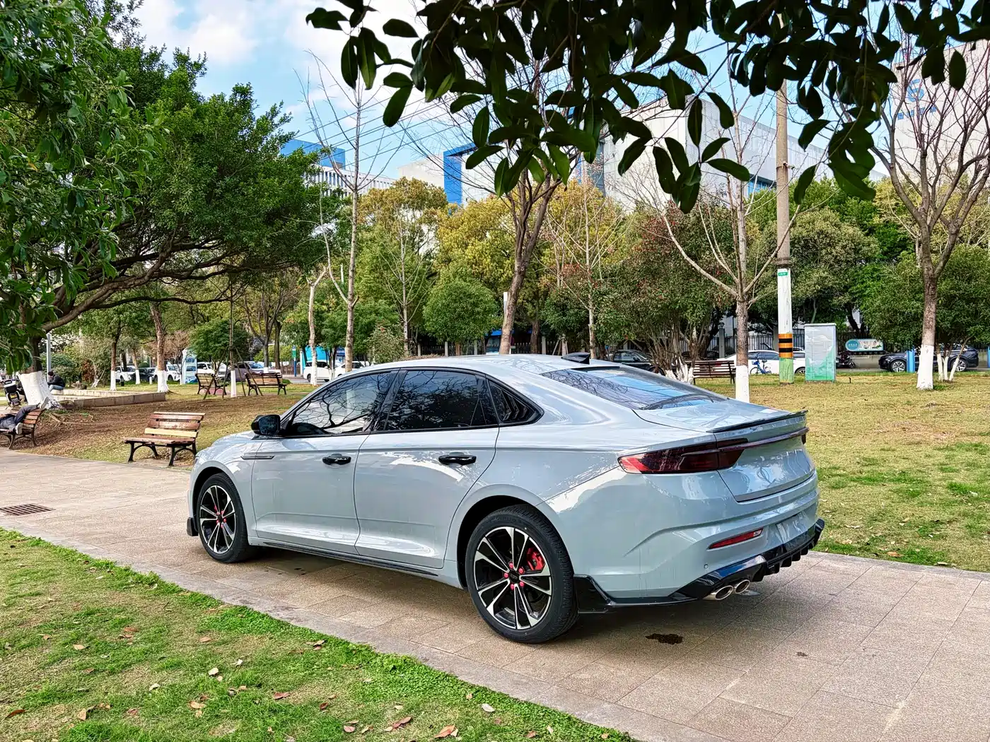 GEELY AUTOMOBILE XINGRUI