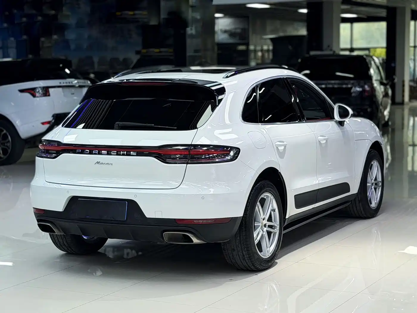 Porsche Macan 2021 Macan 2.0T фото 13
