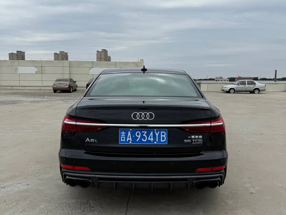 Audi A6L 2020 55 TFSI quattro Exclusive Dynamic фото 11
