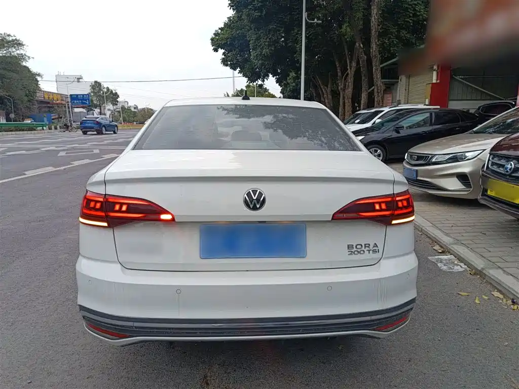 Volkswagen Bora 2023 200TSI DSG Comfort Edition фото 6