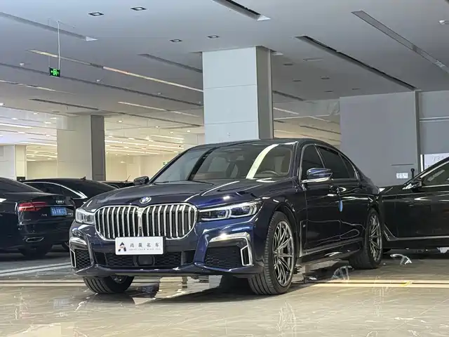 BMW 7 SERIES