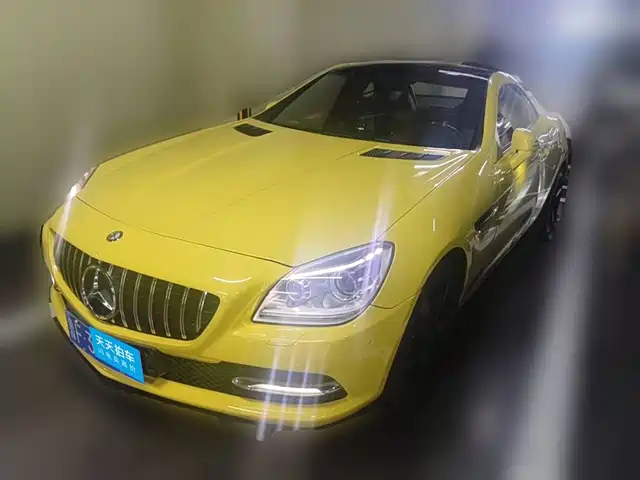 Mercedes-Benz SLK-Class 2011 SLK 200 Fashion — фото 1